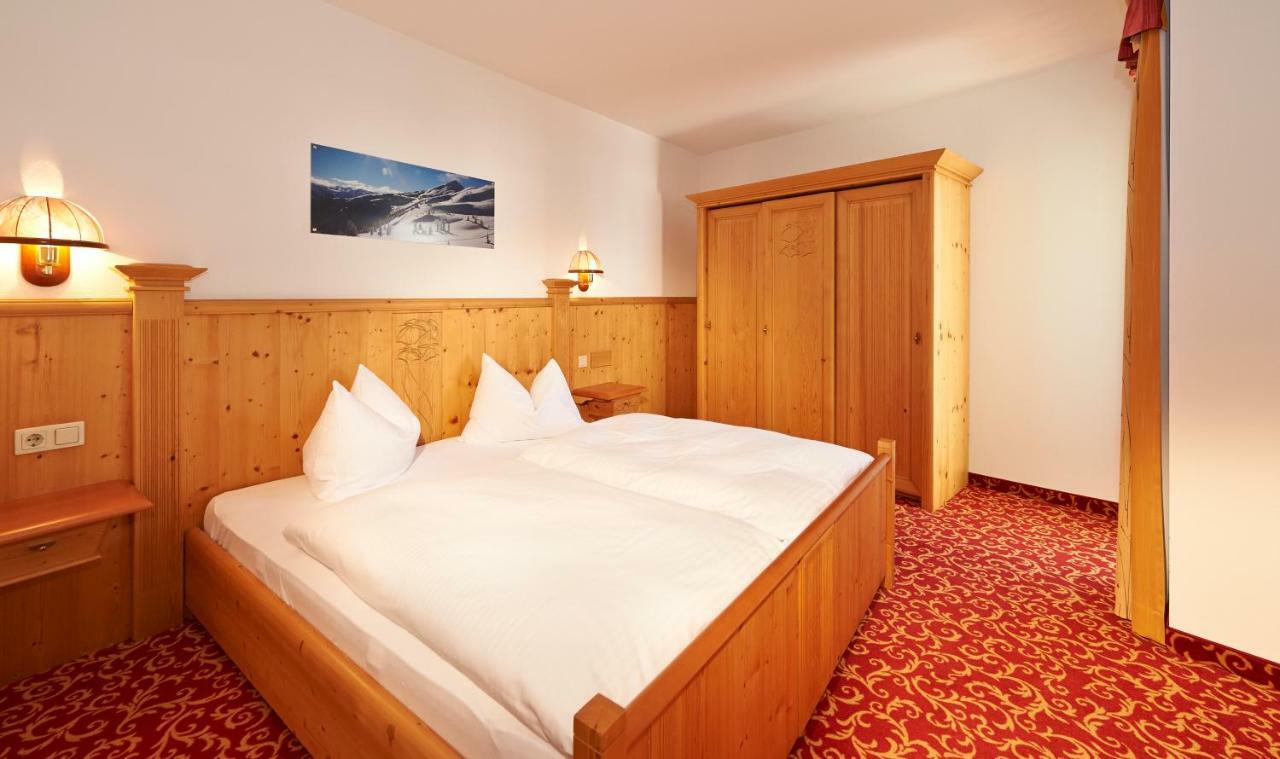 Hotel Paradies Flachau Exterior foto